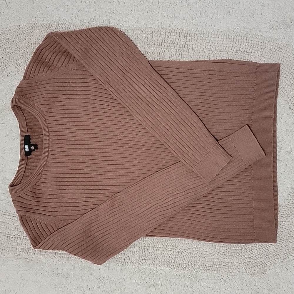 Uniqlo Womens Sweater